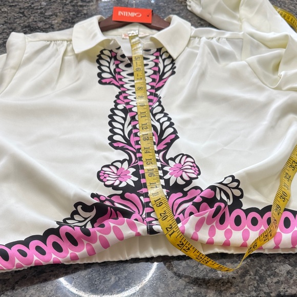 Intempo Cream Blouse with Black & Pink Graphic Trim NEW XXL - Picture 8 of 11